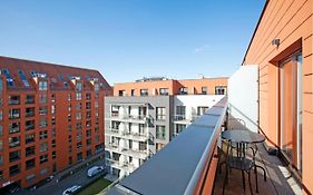Marine Studio With Balcony And Parking By Tyzenhauz